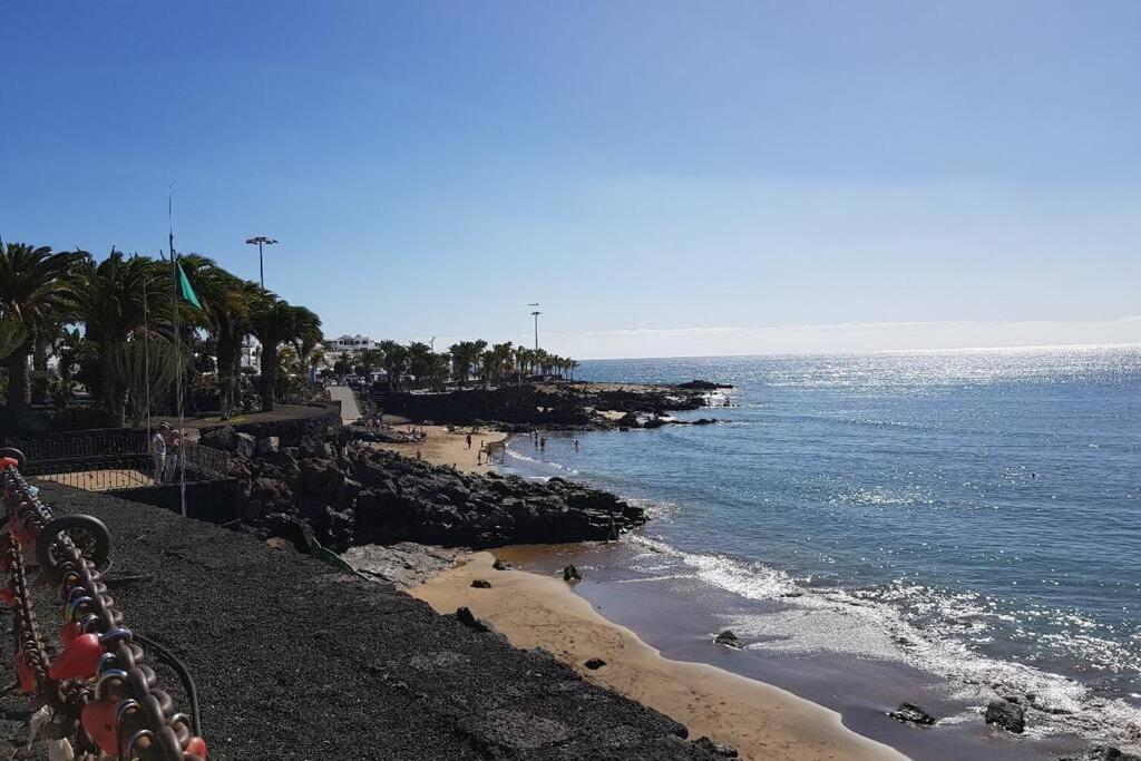 Casa Nori - Apartamento A 4 Minutos De La Playa Tias Bagian luar foto