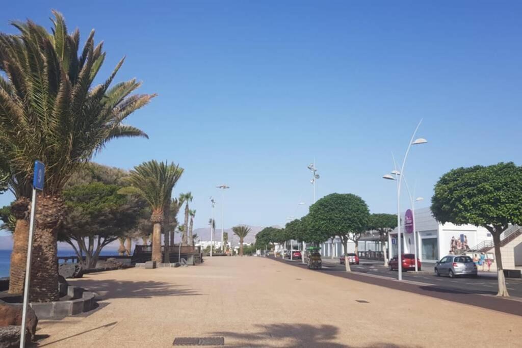 Casa Nori - Apartamento A 4 Minutos De La Playa Tias Bagian luar foto