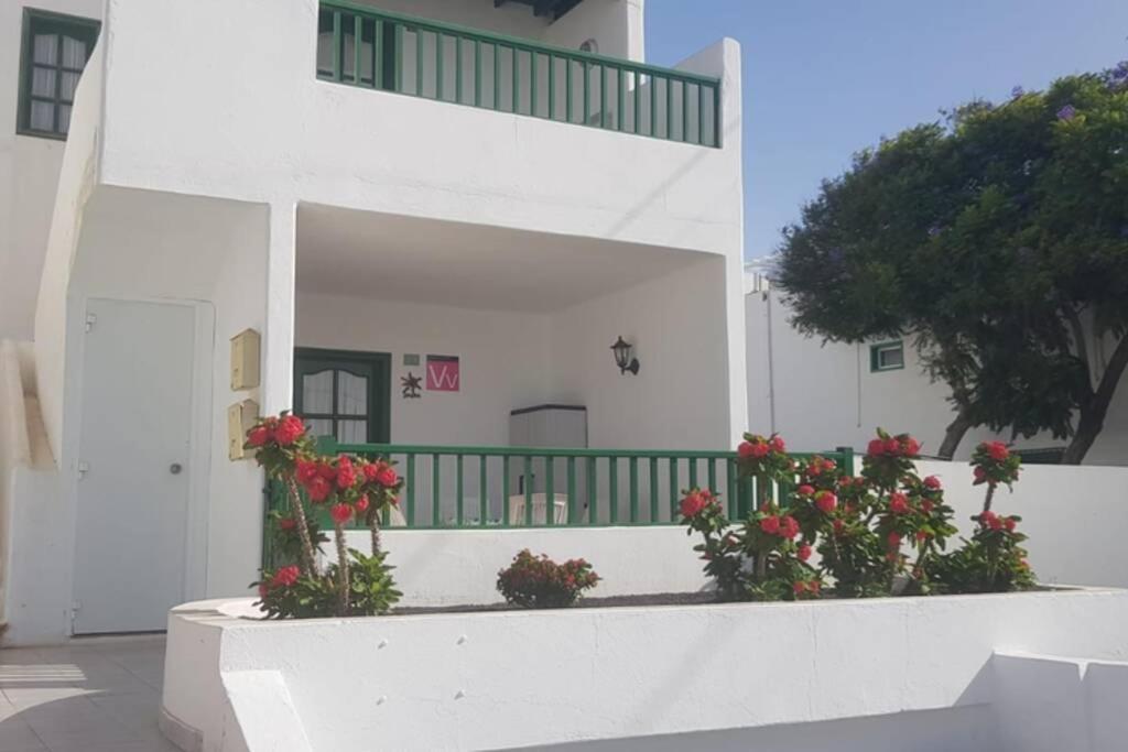 Casa Nori - Apartamento A 4 Minutos De La Playa Tias Bagian luar foto
