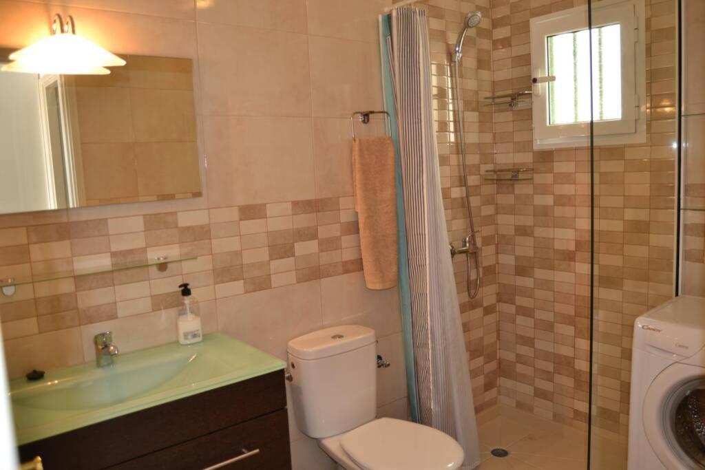 Casa Nori - Apartamento A 4 Minutos De La Playa Tias Bagian luar foto