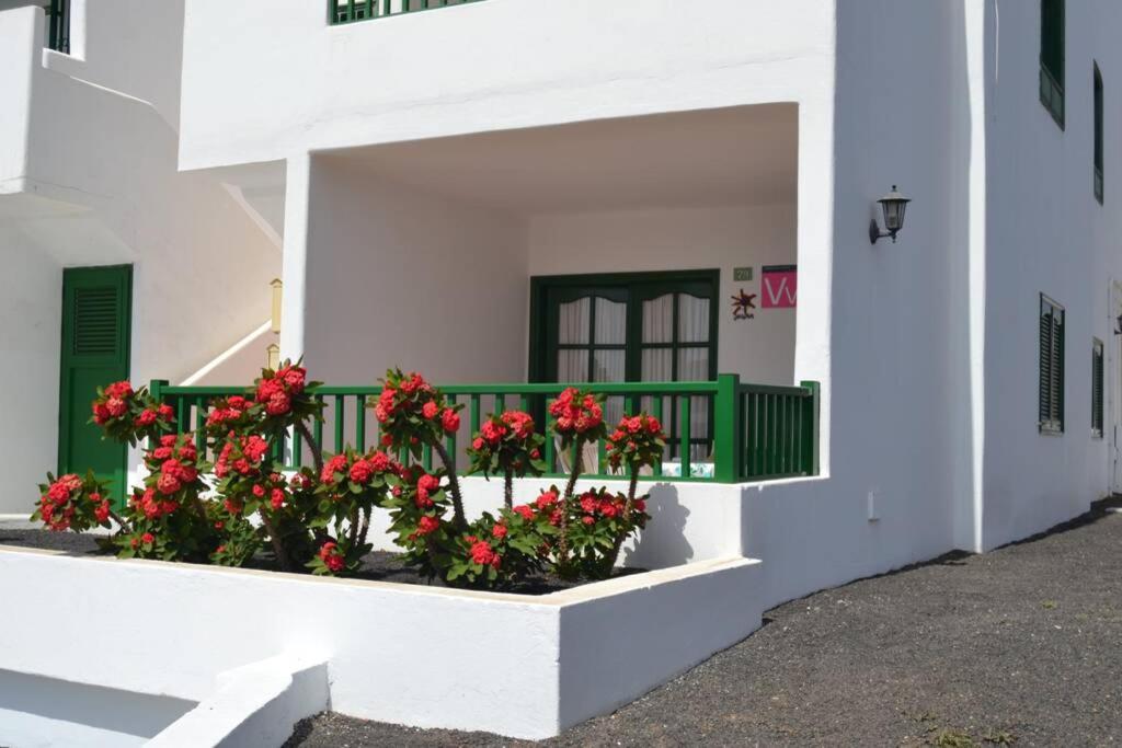 Casa Nori - Apartamento A 4 Minutos De La Playa Tias Bagian luar foto