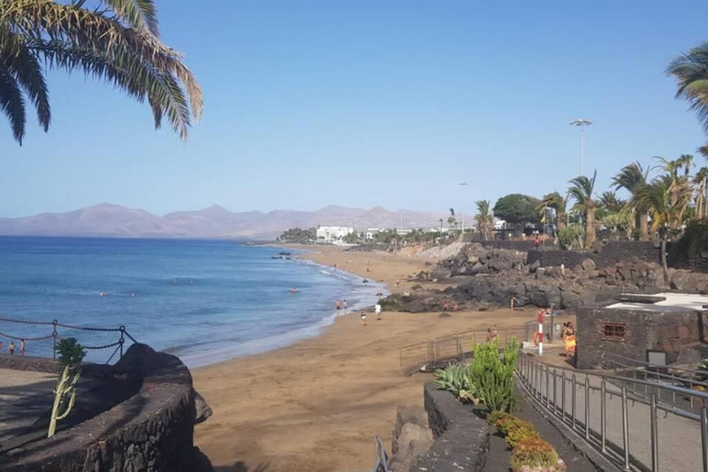 Casa Nori - Apartamento A 4 Minutos De La Playa Tias Bagian luar foto