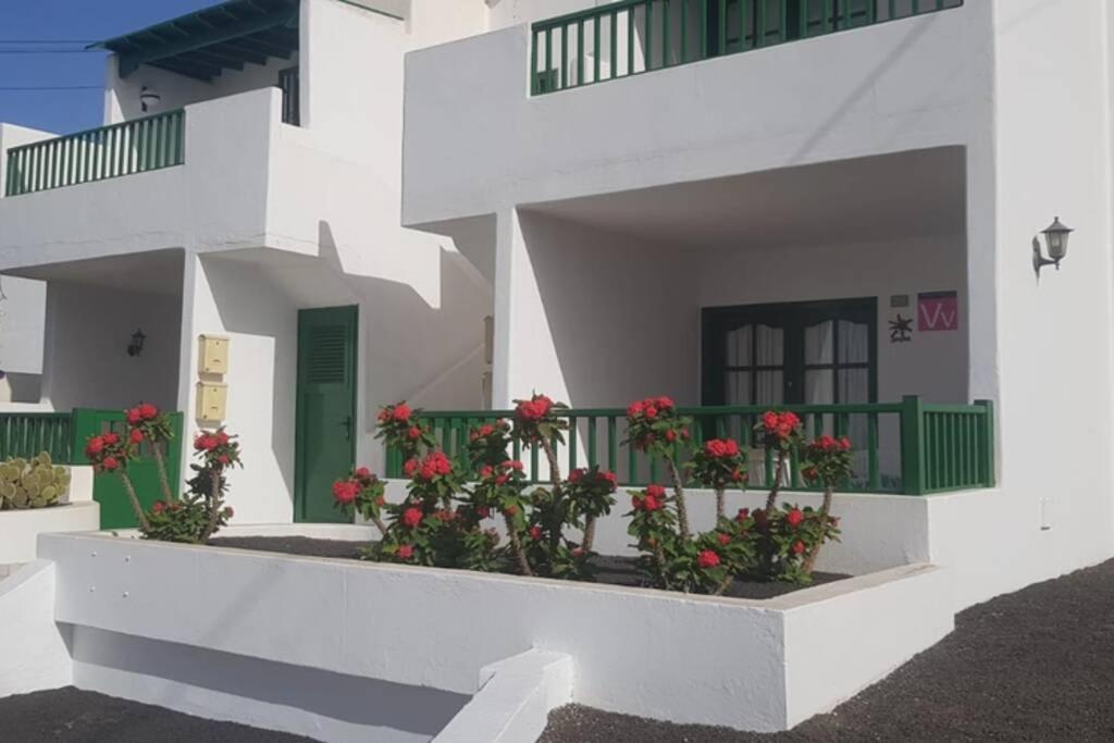 Casa Nori - Apartamento A 4 Minutos De La Playa Tias Bagian luar foto